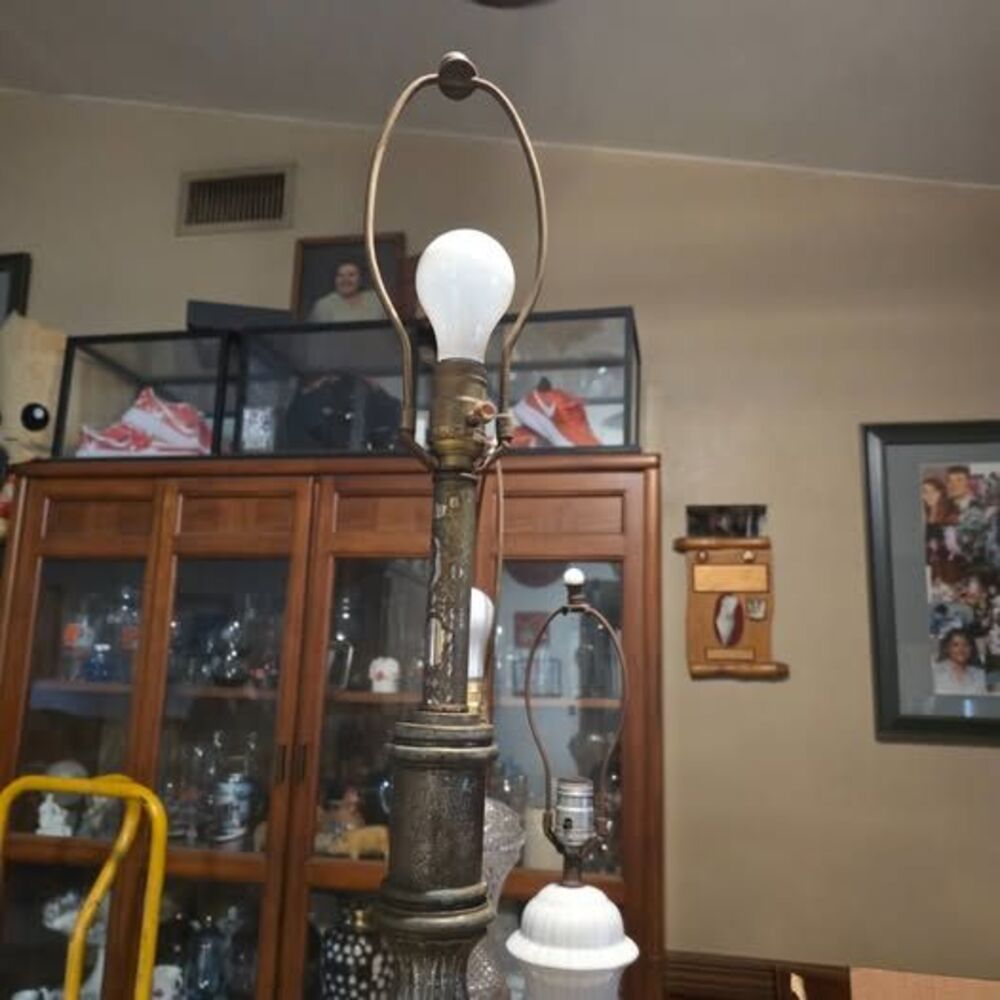 Neo Classical Mid Century Cast Iron Brass Lamp WORKS